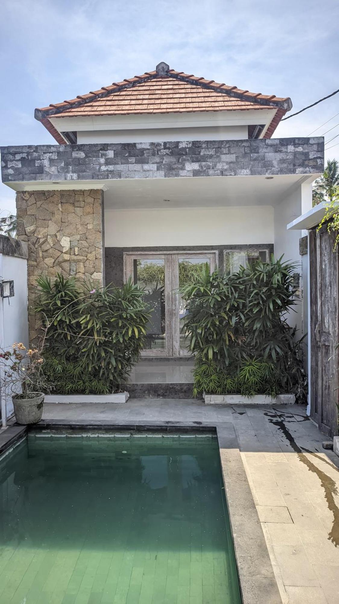 Sujiwa & होटल Ubud (Bali)